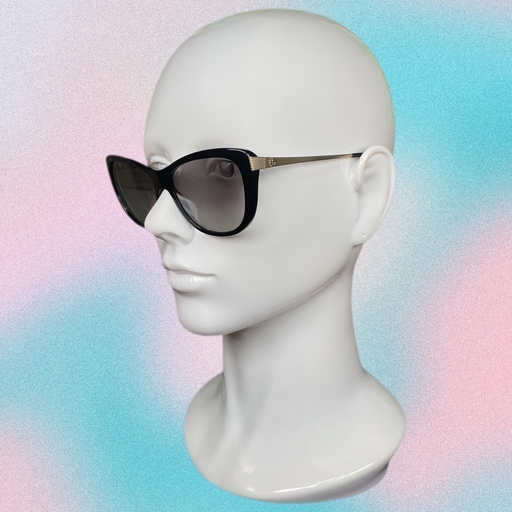 Giorgio Armani Sunglasses - Picture 11 of 16
